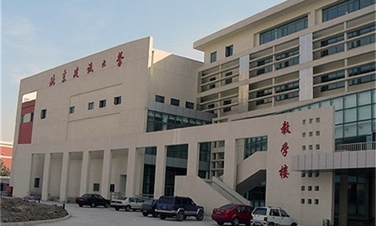 福澤萬(wàn)千學(xué)子，碧淶學(xué)?？諝庠礋崴畽C(jī)成校園熱水新選擇